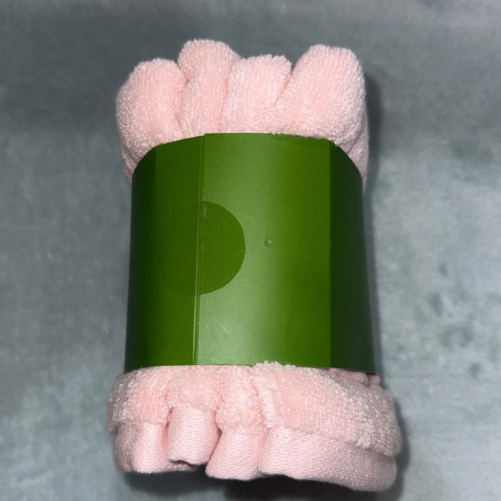 kate spade Soft Pink Wash Cloth Set - Picture 5 of 7